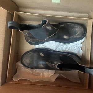 Steve Madden boots